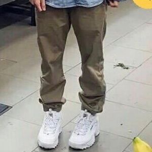 Meet your Posher, Madeline